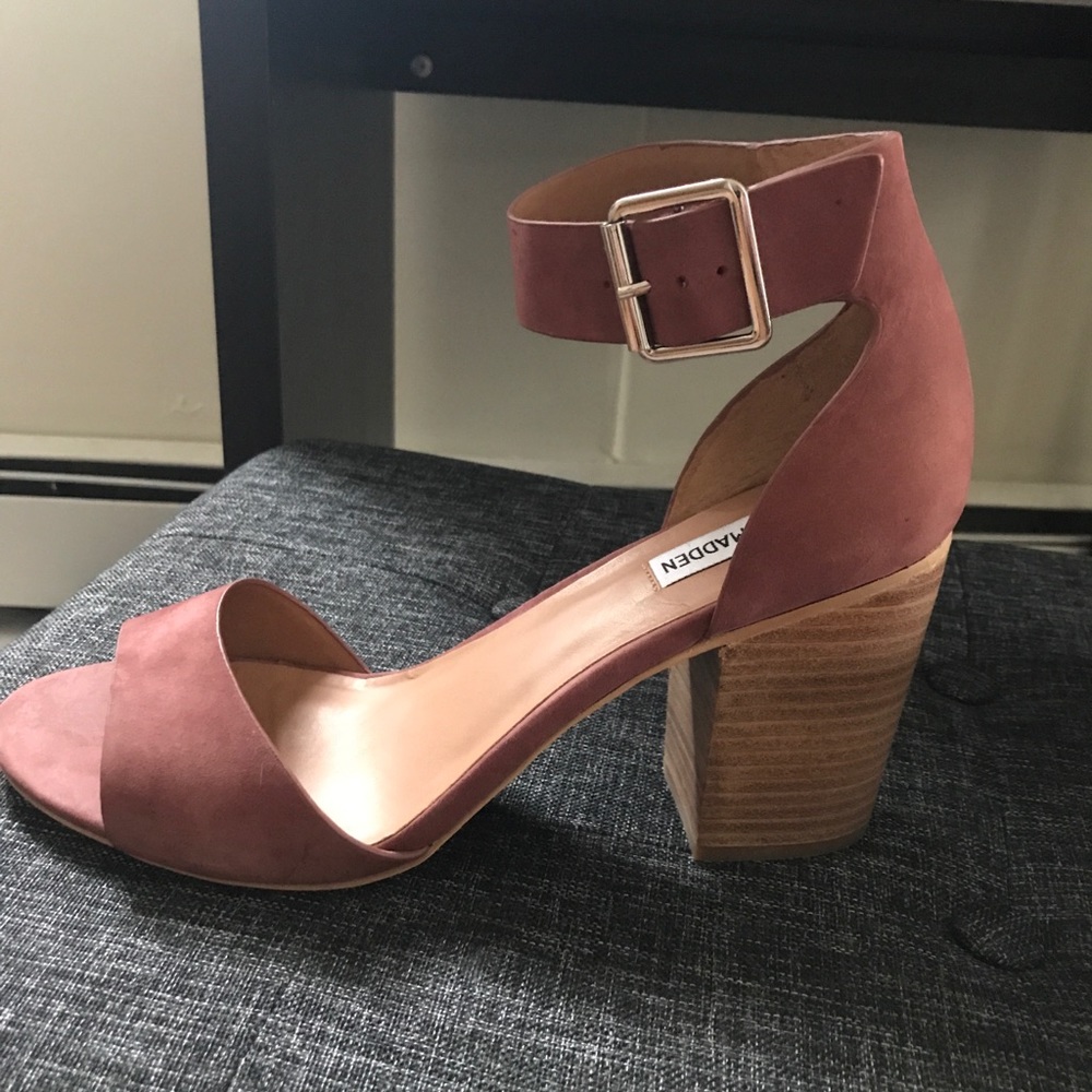 Soft Pink Steve Madden Heels